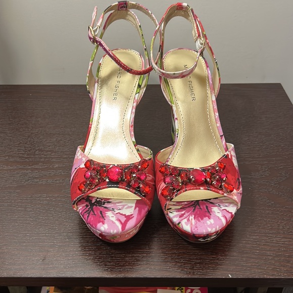 Pink Multi Color Fabric - Picture 3 of 4